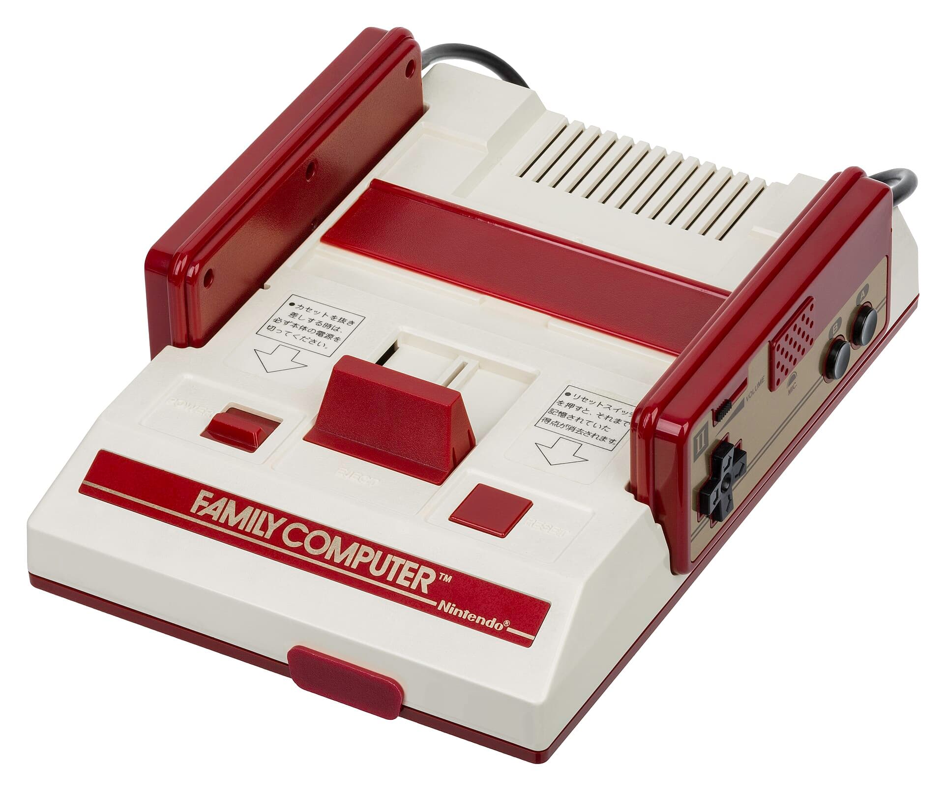 ファミリーコンピュータ本体
